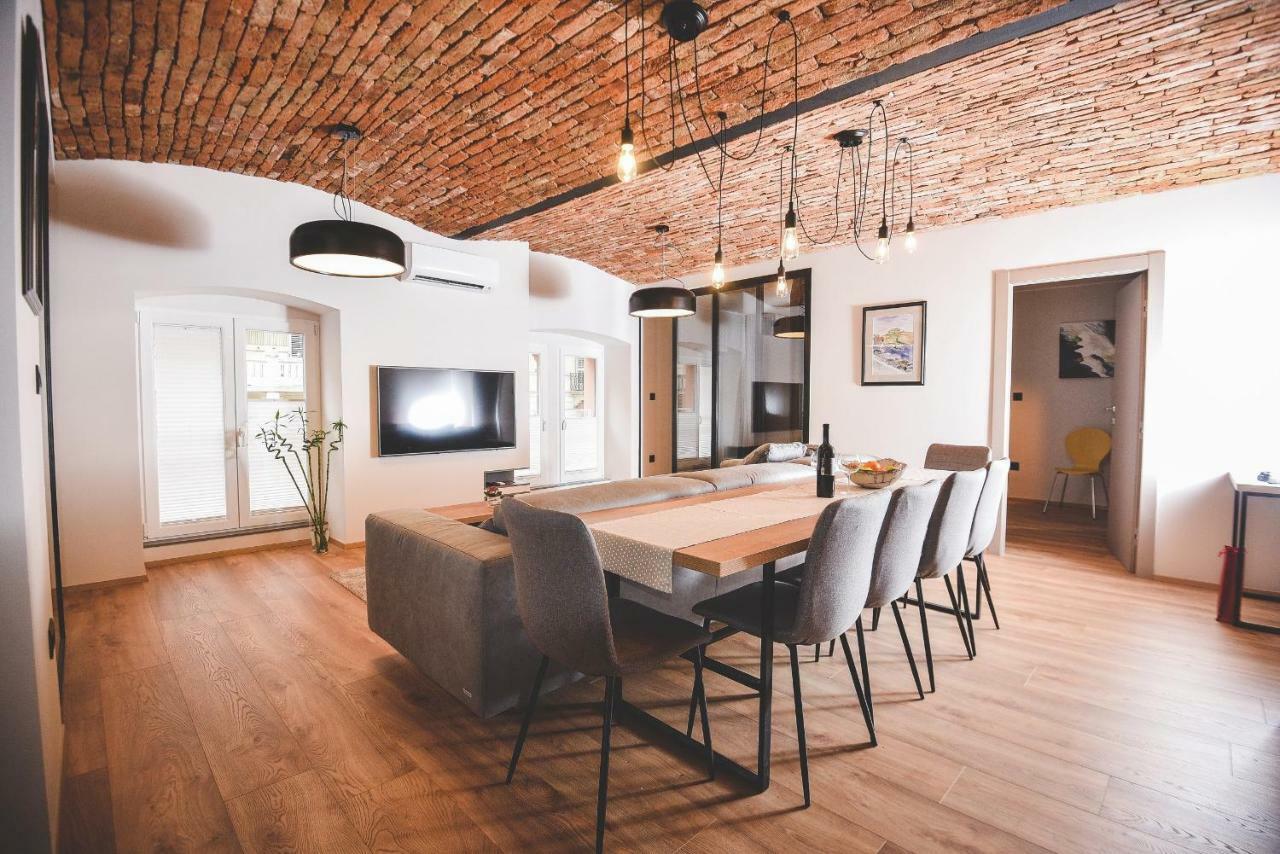 Apartman M&M Rijeka Buitenkant foto