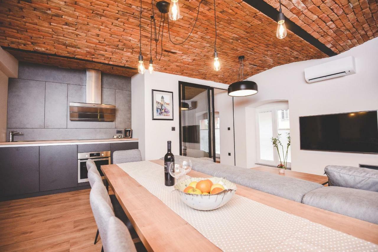 Apartman M&M Rijeka Buitenkant foto